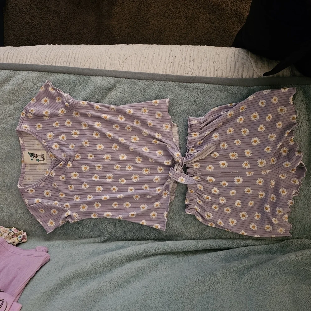 Lily Bleu Purple and White Daisy Matching Set